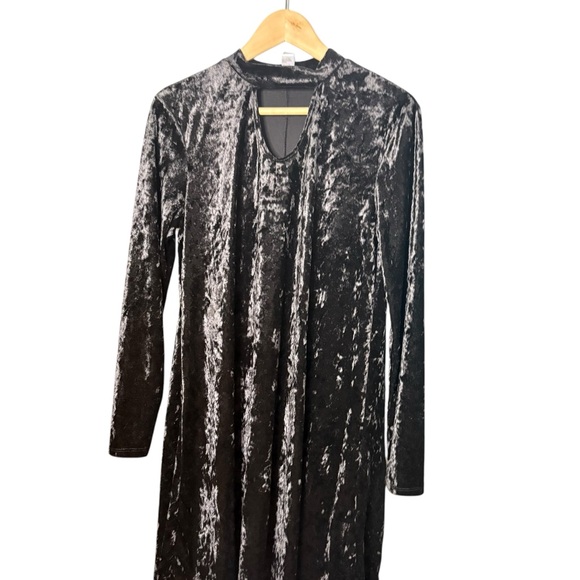 M Fasis Dresses & Skirts - 5 for $40 SALE! 
Fasis Black Crushed Velvet A-line Mini Dress w/ cut out  M
